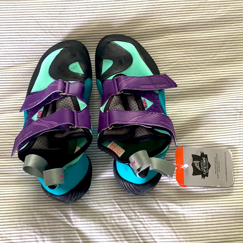 Mad Rock Rock Climbing Shoes NWT